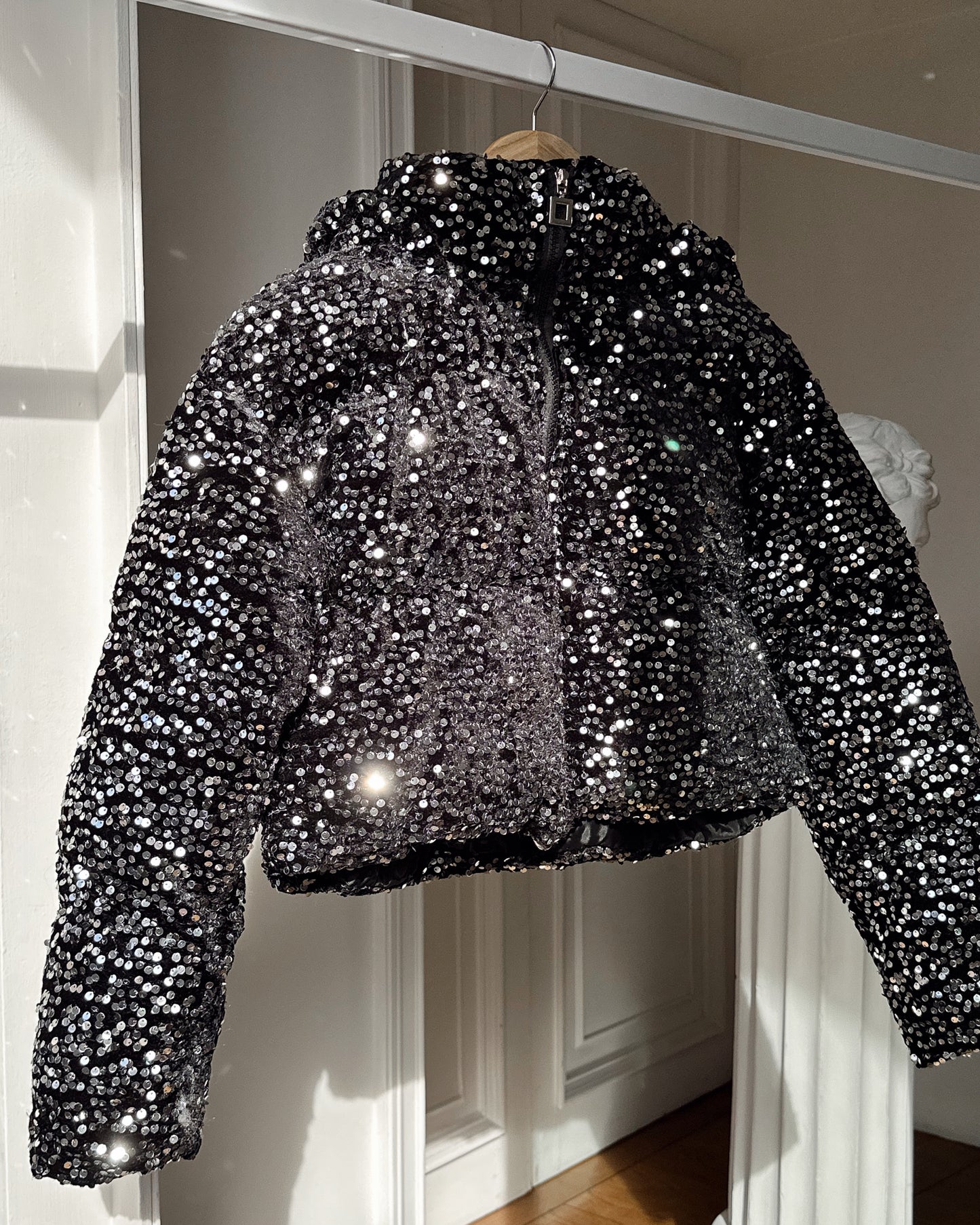 PARKA LENTEJUELAS